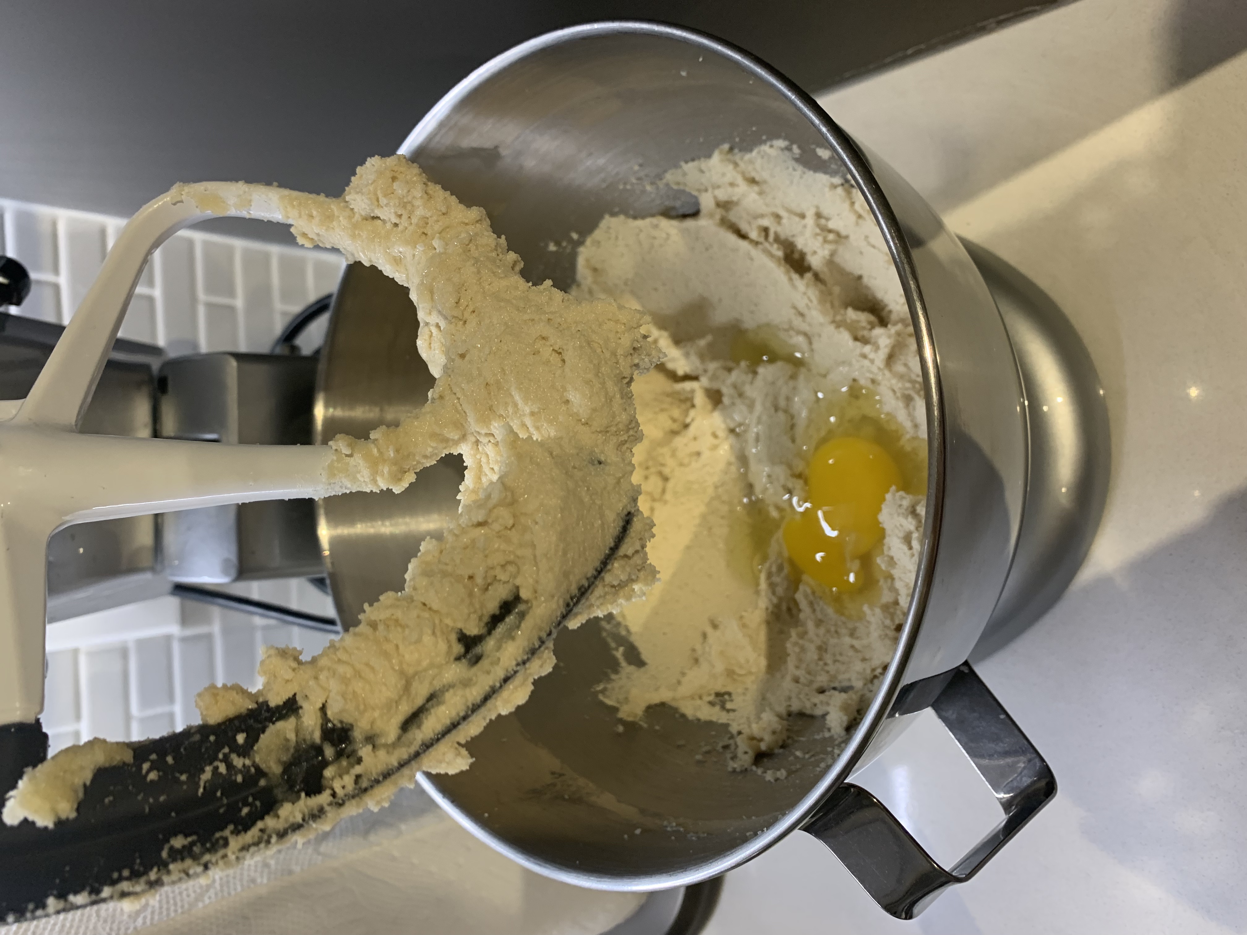 stand mixer with batter