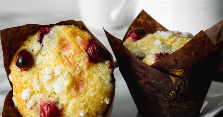 {Sweet & Juicy} The BEST Lemon Cranberry Muffins