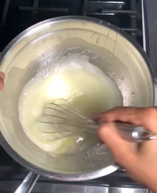 mixing egg white and sugar