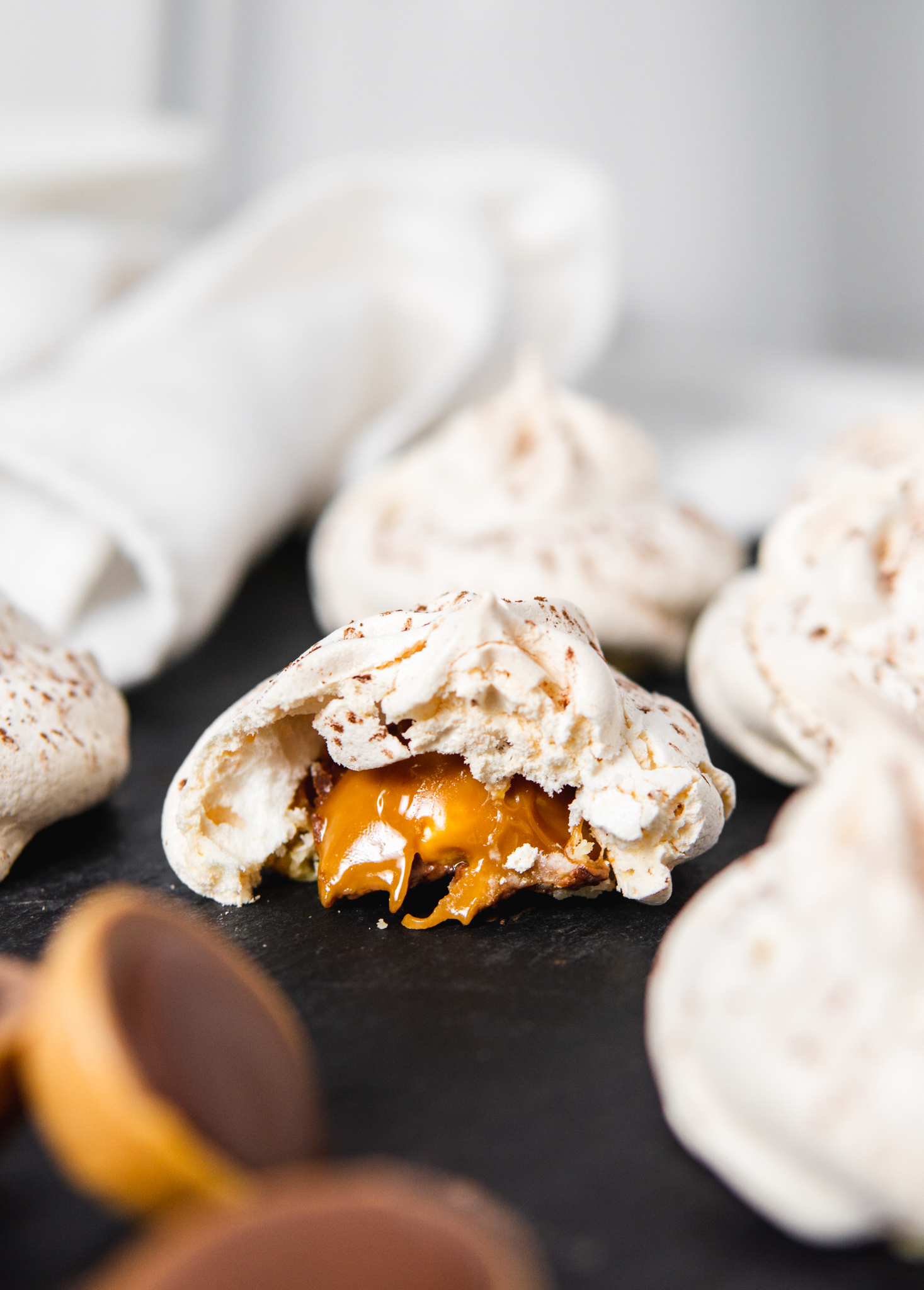 Toffee Meringue Cookies {with Toffifee!}