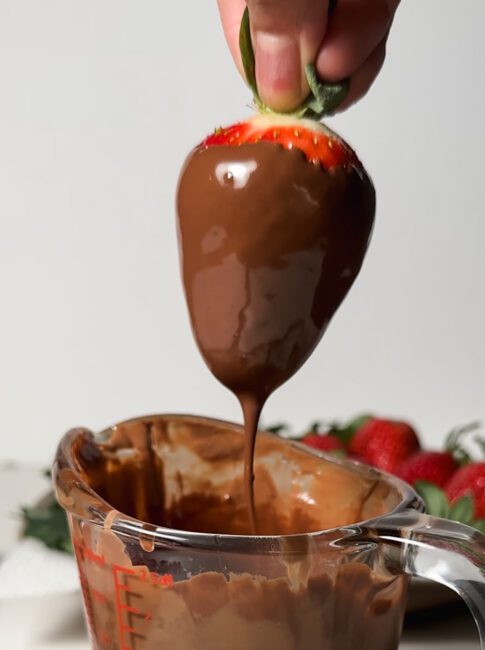 removing strawberry from melted chocolate 