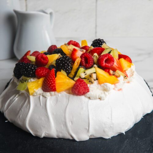 classic pavlova